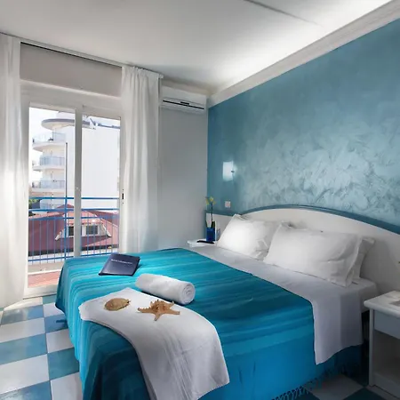 Lido Europa 3* Риччоне