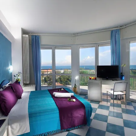 Lido Europa 3* Риччоне