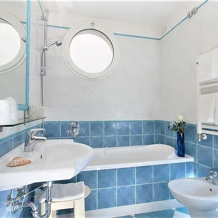 Lido Europa Hotel 3*