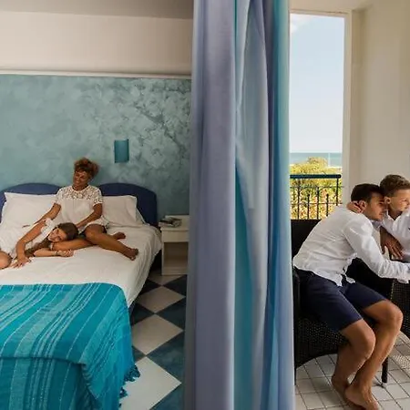 Lido Europa 3* ريتشيوني