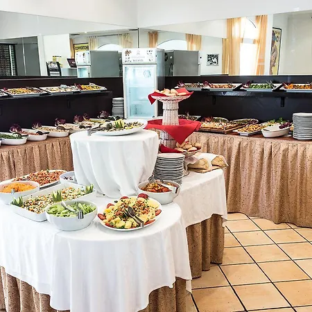 Lido Europa 3*