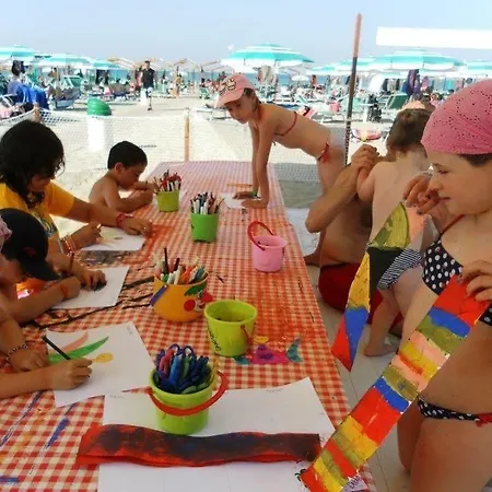 Lido Europa 3* ריצ'יונה